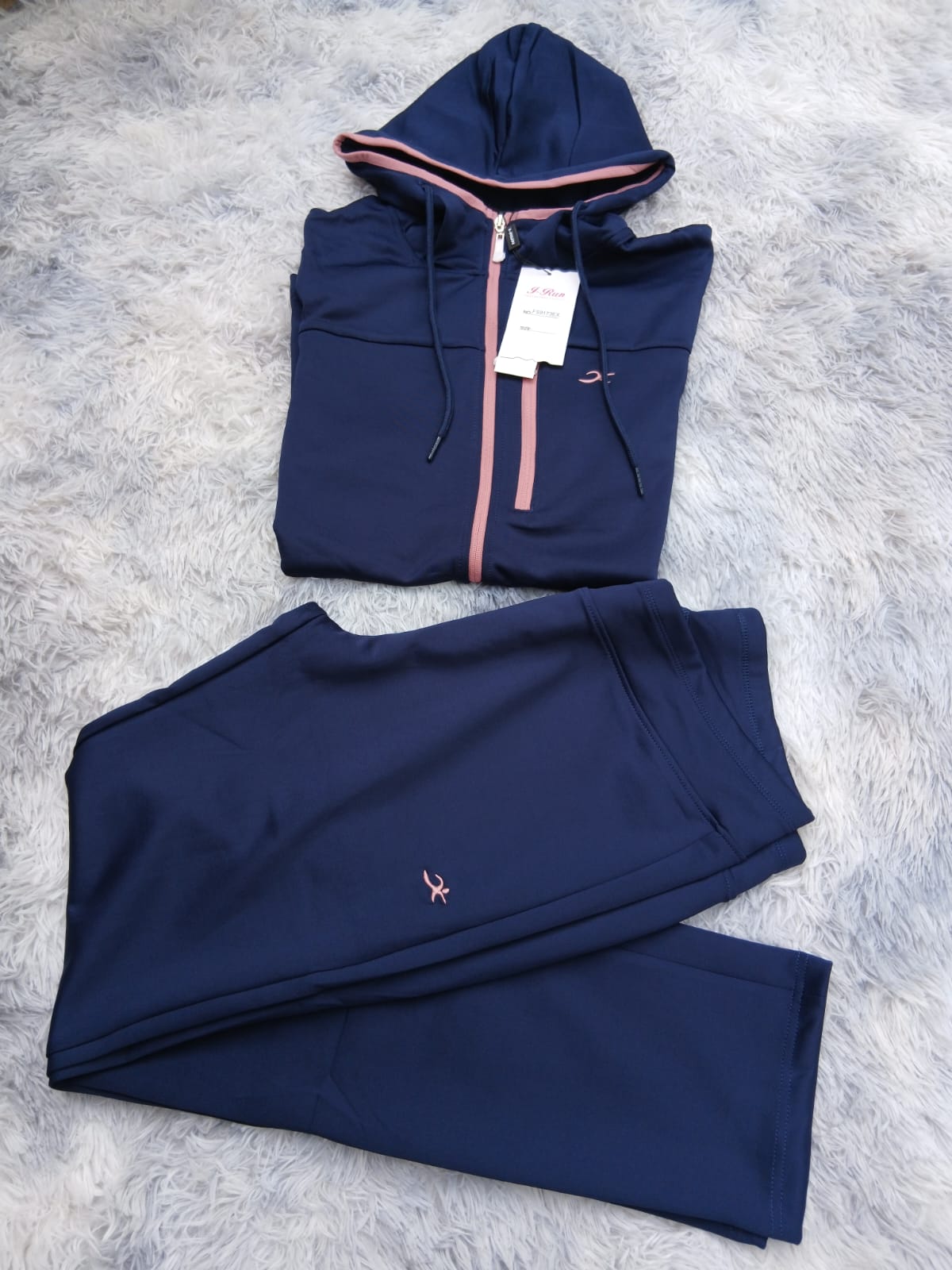 Conjunto Lycra Talle Especial, Tela Ideal para Media Estacion!!1 miniatura 5